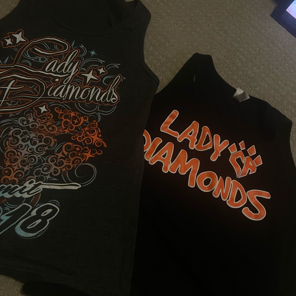 two cheer athletics tank tops
